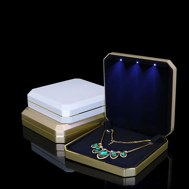 LED Jewelry Box with Jewelry Set